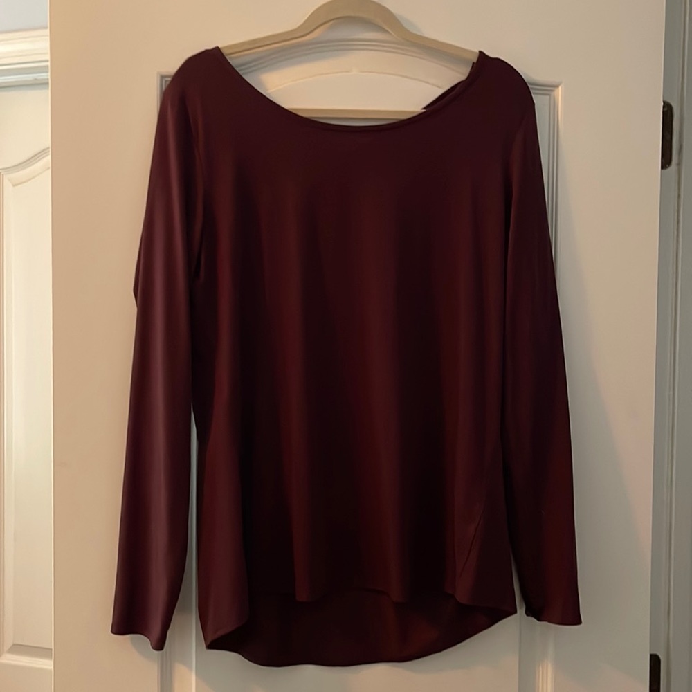 Women’s Athletic Top